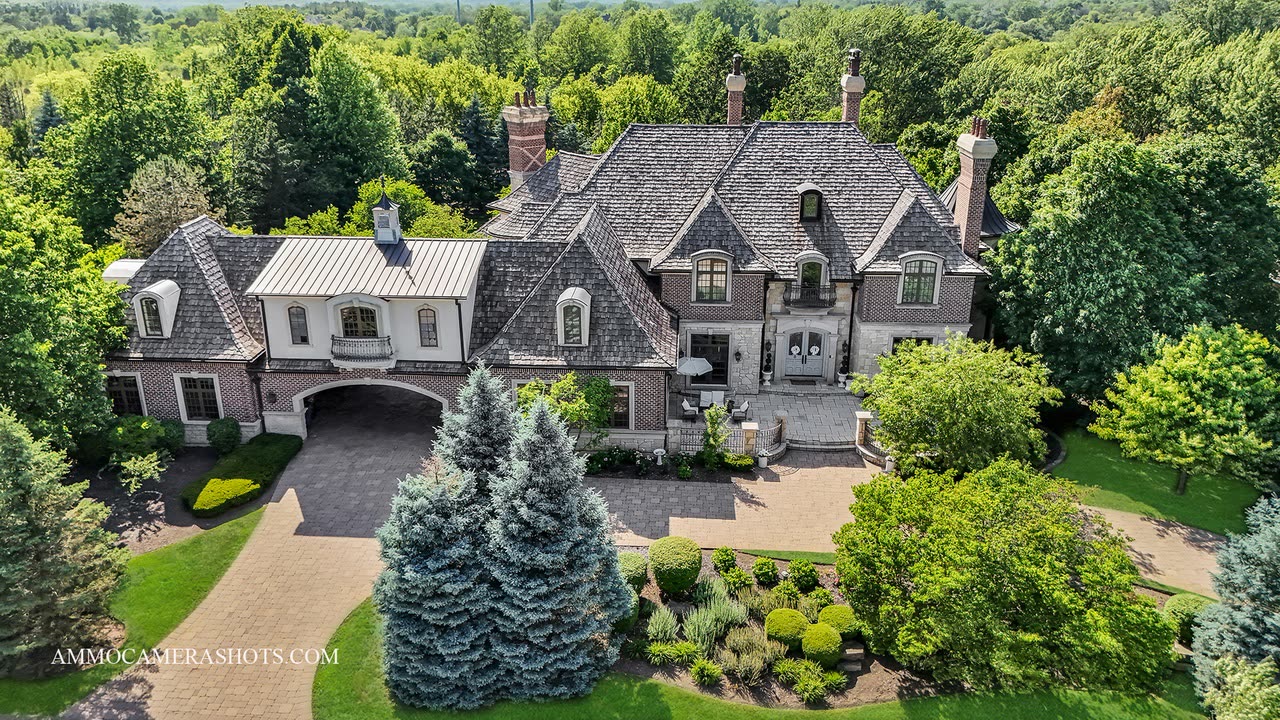 8 Brooke Ln, South Barrington, Illinois